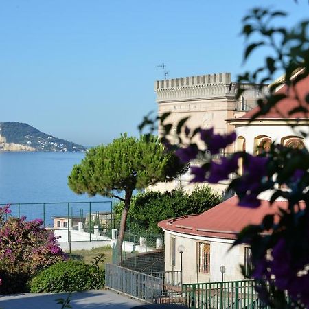 Miramare Residence Поццуолі Номер фото