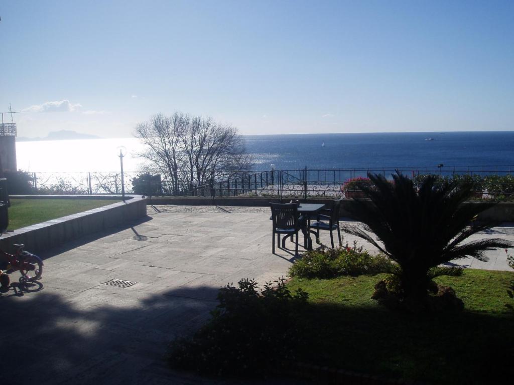 Miramare Residence Поццуолі Екстер'єр фото
